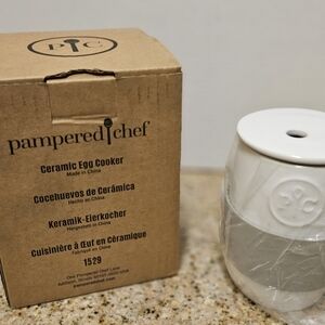 Pampered Chef - Ceramic Egg Cooker 1529